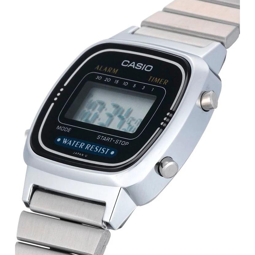 Casio Vintage LA670WA · Plateado / Cara negra