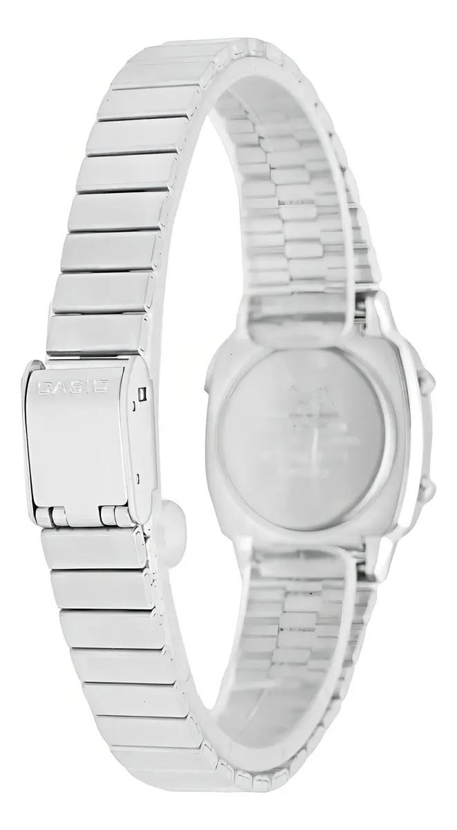 Casio Vintage LA670WA · Plateado / Cara azul