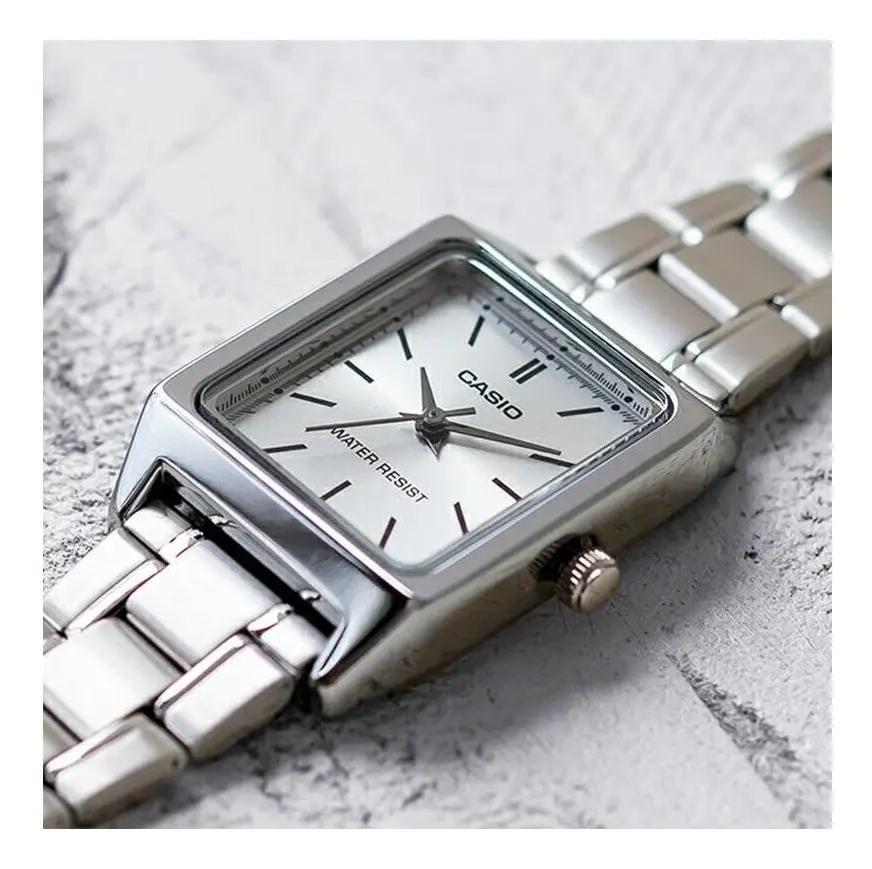 Casio LTP-V007D · Acero / Cara blanca